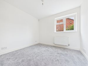 Bedroom- click for photo gallery